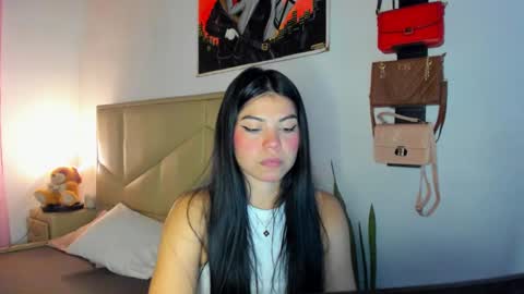 Snapshot of aliciabiden chatting on 14, 9, 2025 aliciabiden online show from 14, 9, 2025