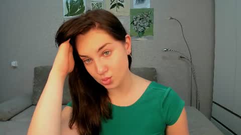 Snapshot of aliciacollinss chatting on 17, 6, 2026 Aliciacollinsss online show from 17, 6, 2026