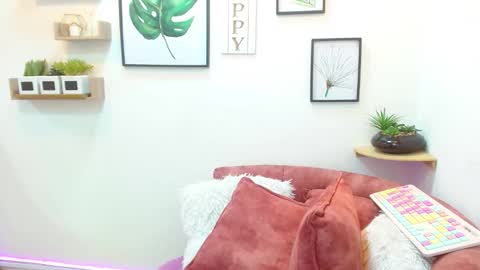 aliciacute    online show from 16, 10, 2025