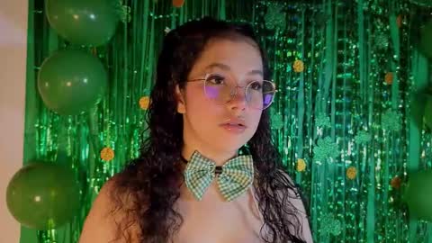 Snapshot of alicialevy chatting on 17, 3, 2026 LUNA online show from 17, 3, 2026