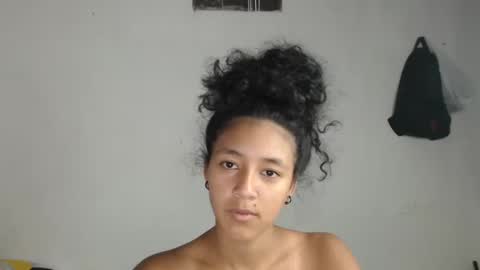 Snapshot of alicie_sexy_hot_20 chatting on 7, 3, 2025 ana online show from 7, 3, 2025