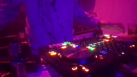 busco rockera online show from 28, 1, 2025