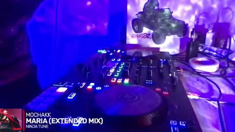 busco rockera online show from 25, 11, 2025