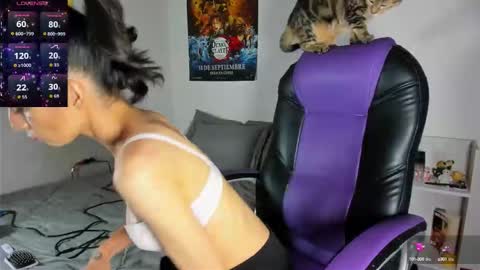 Aiko  Independent Model  online show from 25, 9, 2025