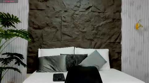 Snapshot of aliice_greco chatting on 7, 7, 2026 Alice online show from 7, 7, 2026