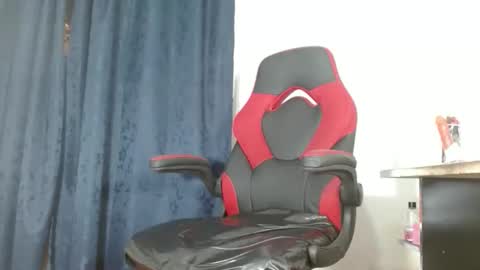 Snapshot of aliison_hot_84463 chatting on 30, 3, 2026 Michelle online show from 30, 3, 2026