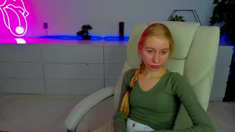 Alina online show from 1, 10, 2025