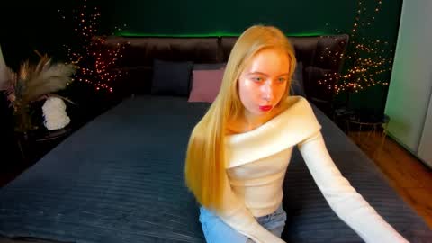 Alina online show from 25, 10, 2025