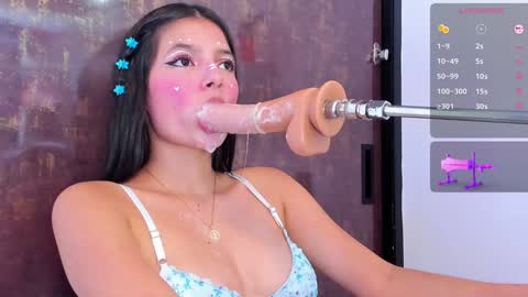 Snapshot of alina_cute18 chatting on 29, 1, 2025 alina online show from 29, 1, 2025