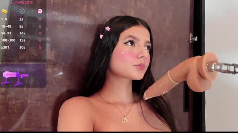 Snapshot of alina_cute18 chatting on 2, 2, 2025 alina online show from 2, 2, 2025