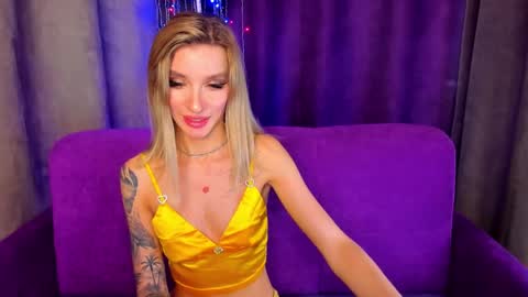 Snapshot of alina_lovelyx chatting on 16, 1, 2025 Alina online show from 16, 1, 2025