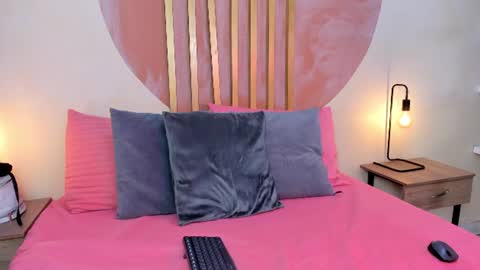 Snapshot of alina_valmont chatting on 24, 6, 2026 A L I N A online show from 24, 6, 2026