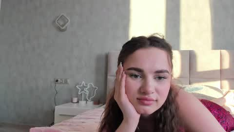 Alina online show from 4, 4, 2026