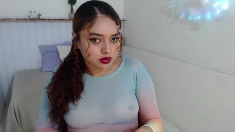 alis_montiel online show from 7, 6, 2026