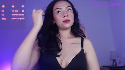 Alejandra online show from 17, 10, 2025