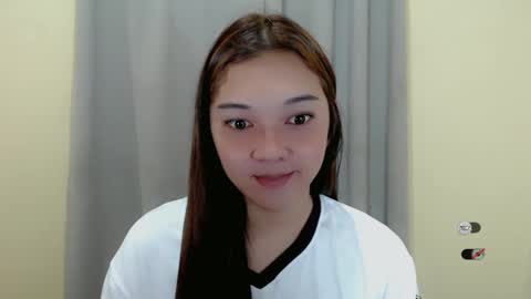 Snapshot of alisa_kiss_ chatting on 15, 2, 2025 Shanti xhey online show from 15, 2, 2025