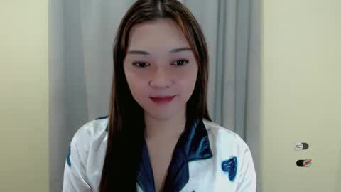 Snapshot of alisa_kiss_ chatting on 15, 2, 2025 Shanti xhey online show from 15, 2, 2025
