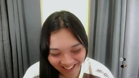 Snapshot of alisa_kiss_ chatting on 8, 3, 2025 Shanti xhey online show from 8, 3, 2025