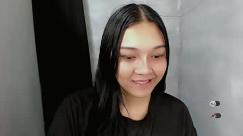 Snapshot of alisa_kiss_ chatting on 19, 10, 2025 Shanti xhey online show from 19, 10, 2025