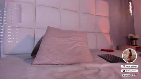     online show from 10, 1, 2025