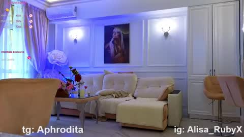 Alisa online show from 15, 4, 2026