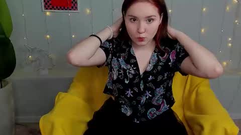 Snapshot of alisa_shybaby chatting on 22, 10, 2025 alisa_shybaby online show from 22, 10, 2025