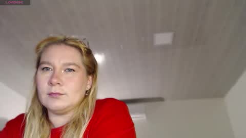 Snapshot of alisa_u chatting on 8, 5, 2026 alisa_u online show from 8, 5, 2026
