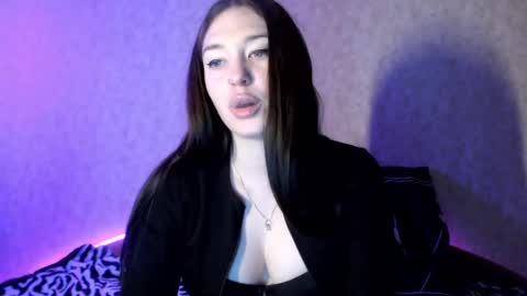 alisaadoll online show from 19, 2, 2025