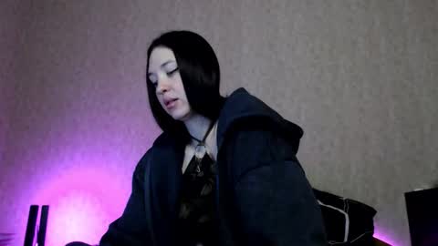 alisaadoll online show from 9, 11, 2025