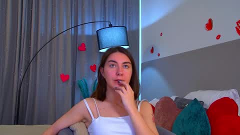 Snapshot of alisaalarie chatting on 5, 6, 2026 Alisa online show from 5, 6, 2026