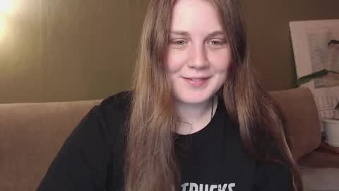 Snapshot of alisashy666 chatting on 19, 5, 2026 alisashy666 online show from 19, 5, 2026