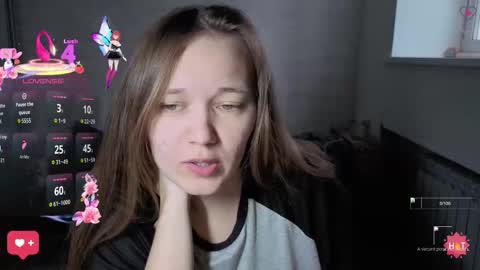 Snapshot of alisawyn chatting on 9, 10, 2025 alisawyn online show from 9, 10, 2025