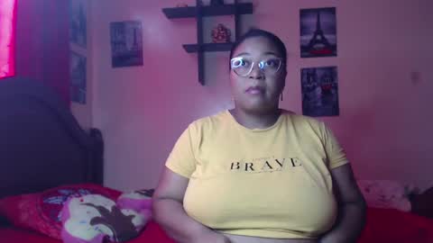 Snapshot of alisha_charm1 chatting on 4, 1, 2025 Alisha charm1 online show from 4, 1, 2025