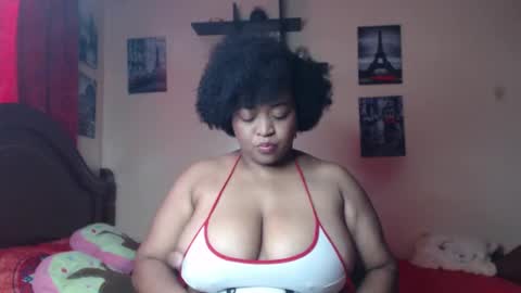 Snapshot of alisha_charm1 chatting on 8, 1, 2025 Alisha charm1 online show from 8, 1, 2025