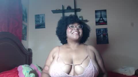 Snapshot of alisha_charm1 chatting on 15, 2, 2025 Alisha charm1 online show from 15, 2, 2025