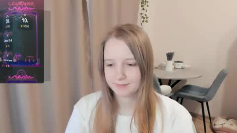 Alya online show from 15, 10, 2025