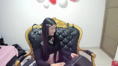 alishaa_nixx online show from 19, 2, 2025