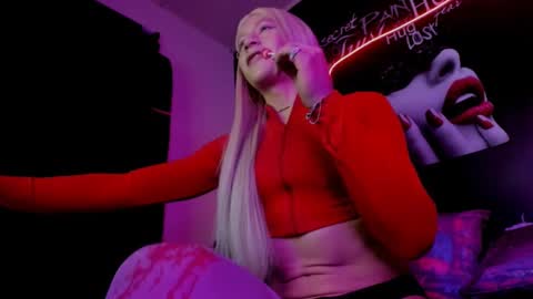 alishaa_nixx online show from 25, 9, 2025