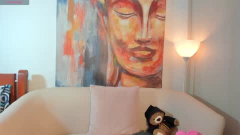 Alisha online show from 10, 4, 2026