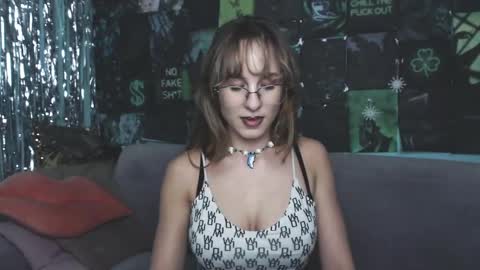 alishakelly online show from 15, 11, 2025