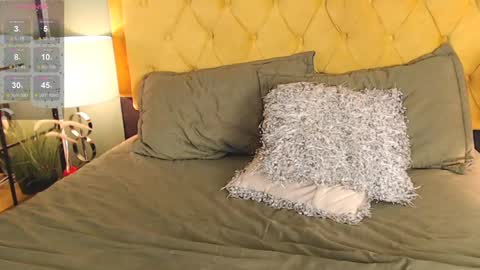 Snapshot of alishaweir chatting on 9, 1, 2025 Luna online show from 9, 1, 2025