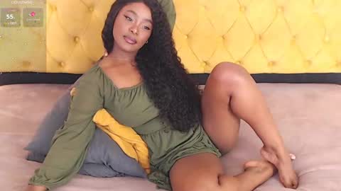 Snapshot of alishaweir chatting on 8, 9, 2025 Luna online show from 8, 9, 2025