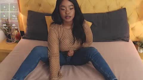 Snapshot of alishaweir chatting on 9, 2, 2026 Luna online show from 9, 2, 2026