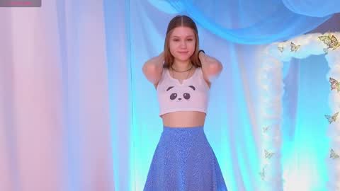 Alisia online show from 28, 1, 2025