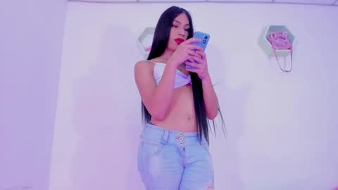 Alisia online show from 14, 12, 2024