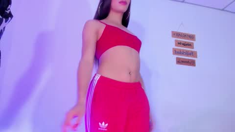 Alisia online show from 10, 9, 2025