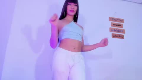 Alisia online show from 11, 9, 2025