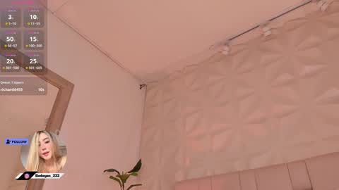Snapshot of alison222_ chatting on 26, 12, 2024 A L I S O N online show from 26, 12, 2024