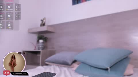 Snapshot of alison222_ chatting on 25, 2, 2025 A L I S O N online show from 25, 2, 2025