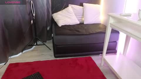 Snapshot of alissa4_ chatting on 5, 2, 2025 ALISSA online show from 5, 2, 2025